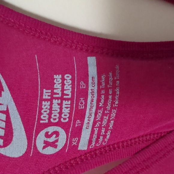 Nike Workout Tank Top - Picture 3 of 5